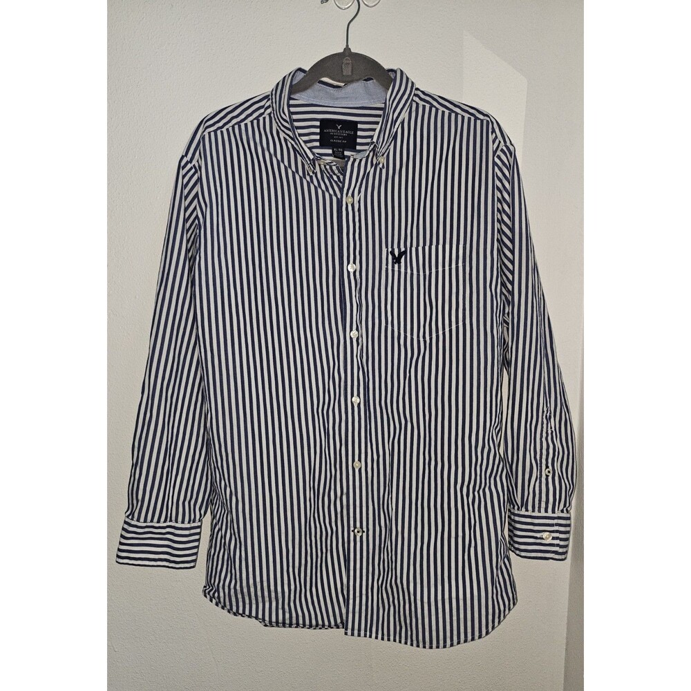 AMERICAN EAGLE MEN'S SIZE XL BLUE WHITE STRIPED LONG SLEEVE BUTTON UP SHIRT